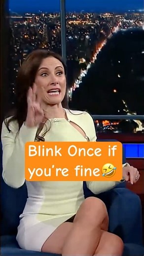 “Blink twice if you’re like, get me the hell out of here,” Laura Benanti To Melania 🤣 HYSTERICAL!