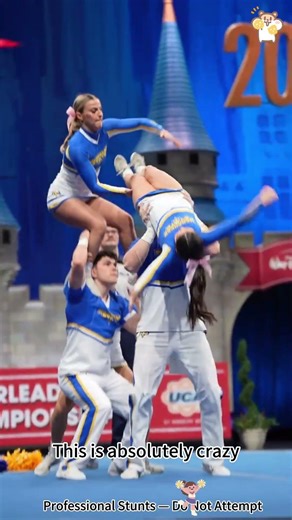 insane cheer stunts!#CheerStunts #InsaneSkills #CheerAthlete #HighEnergyMoments #sportswow