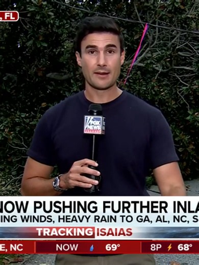 HURRICANE IMPACTS 🌀: FOX News Correspondent Max Gorden joins FOX Weather with the latest on Isaias' impacts in Fort Walton Beach, Florida, as the storm pushes further inland, putting millions at risk across the Southeast. #hurricane #Southeast #Florida #foxweather