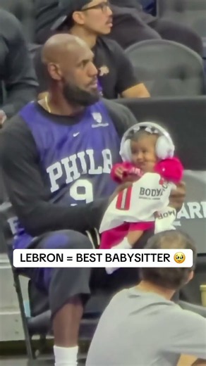 Looks like the Sixers have a built-in babysitter 🥹 (via: lorinudy/IG, erick_soto24/IG)