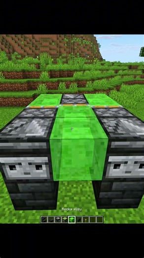 Minecraft: How to build a WORKING TANK! 🔫