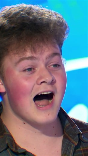 he sang Johnny Cash… but DEEPER! 😳