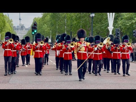 Magnificent Ceremonial March: Band of the Irish Guards Parade to Buckingham Palace 🇬🇧