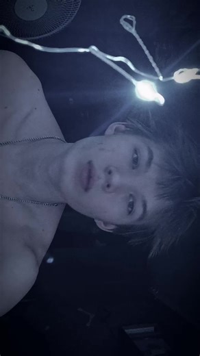 Fluffy wolf cub (@am3g56725q)’s videos with оригинальный звук - ilyamphan 💎