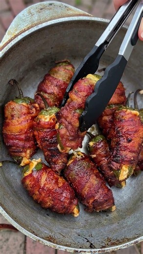 🌶️🥓 Bacon-Wrapped Jalapeño Poppers | Crispy Cream Cheese Stuffed Peppers