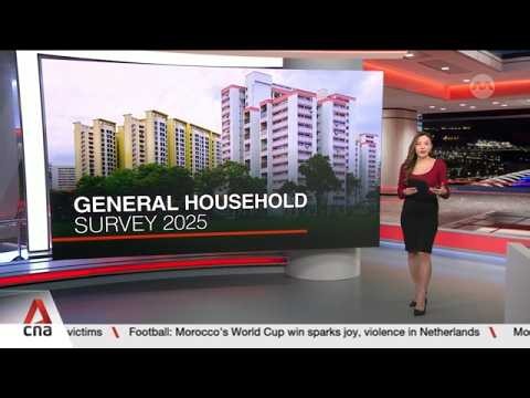 More young Singapore residents staying single, household incomes rising: Survey