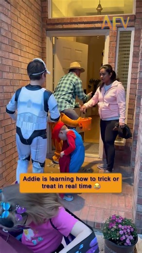 The most honest trick or treat moment you'll see all year 😂 #halloween #funny #shorts
