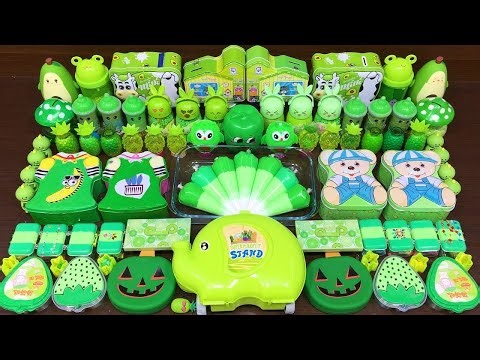 LIVE: GREEN Slime! Mixing Random Things into GLOSSY Slime #184