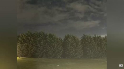 🚨What is this FIREBALL OUTBREAK? Meteors? UFOs? 3I Atlas connection??Since the beginning of 2026, a bizarre outbreak of meteor events, many of them visible over vast areas in broad daylight, has been surprising people worldwide. And now, the Artemis 2 astronauts spotted a series of supposed meteor impacts on the far side of the Moon. But are these things really meteors, or something else? Angry Astronaut has a theory... Source:https://t.co/2A4Win50K3#uap #alien #meteor