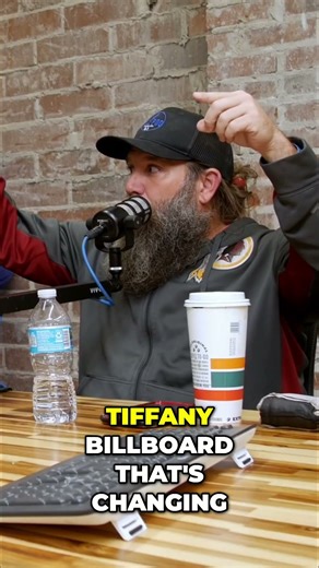 LA's 405 Freeway: Luxury Ads vs. Homeless Reality #shorts