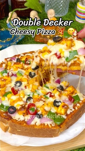 Double Decker Cheesy Bread Pizza 😋 #shorts #pizza #viral #agaro #cheese #bread #food #snacks