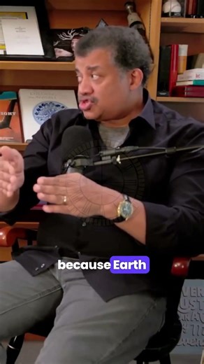 One BIG Issue with TIME TRAVEL! ⏱️✈️ Neil deGrasse Tyson explains #shorts #science #scifi #physics