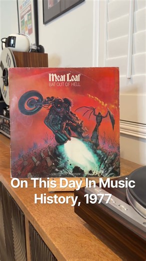 On This Day In Music History in 1977 Meat Loaf released his debut ‘Bat Out of Hell’