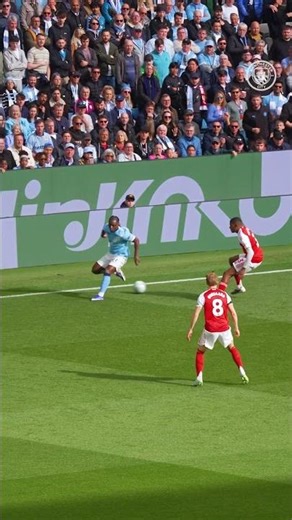 You can try, but you won’t stop Doku 🇧🇪 #doku #mancity #premierleague #arsenal #skills #running