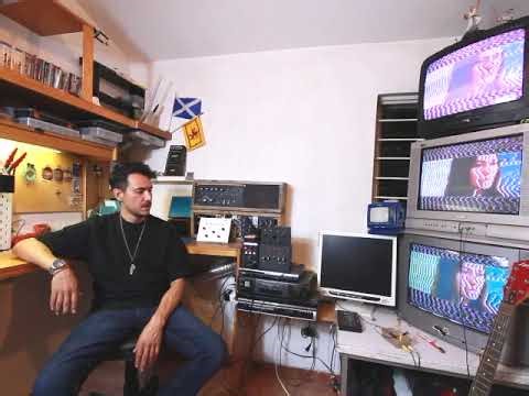 simple VIDEO SYNTH TUTORIAL & lil bit into my electronics journey