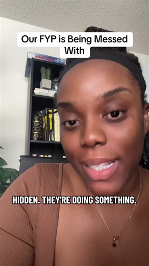 Is everyone else’s fyp being messed with too? #fyp #timeline #conspiracy