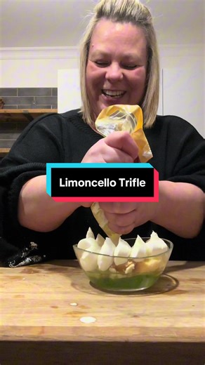 Limoncello Trifle Recipe: Easy Dessert Idea