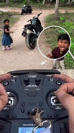 Bechara Drone Se Prank Hogaya 🤣 || Drone Prank In Village Funny 🤣 || #shorts #drone #prank