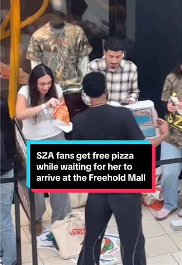 SZA fans took over the Freehold Mall today and scored some free 🍕 while waiting for the queen to arrive #newjersey #freehold #nj #sza