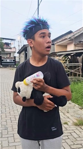 Bayi Lucu Mau Minum Susu 🍼😂