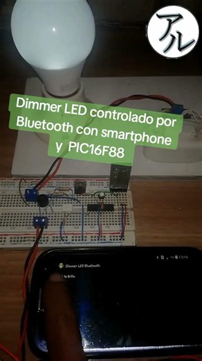 Dimmer LED controlado por Bluetooth con smartphone y PIC16F88
