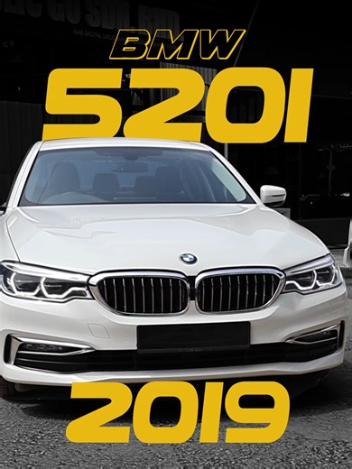 BMW 520i 2.0 (A) LUXURY EDITION / G30 / DIGITAL METER / PRE-FACELIFT / KICK SENSOR / AMBIENT LIGHT & MORE ... ♦ CATEGORIES : CKD / PEMASANGAN TEMPATAN ♦ GRADE : IMMACULATE PERFECT CONDITION ♦ CHECK : INS CO & BOTTOM CHASSIS FRAME VERIFIED ♦ MILEAGE : 95K KM ( LOW MILES ) ♦ MFG : 2019 ♦ SELLING PRICE : RM 9️⃣6️⃣,8️⃣0️⃣0️⃣ ♦ PROVIDE 1 - 5 YEARS / UNLIMITED MILEAGE WARRANTY COMES COMPLIMENTARY WITH EVERY CAR PURCHASE ( PROMOTION NOW & GRAB IT BEFORE IT'S GONE ) 🔳 GENERAL SPECIFICATION : ✫ 2000CC I