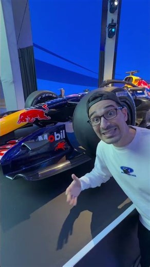 The 2026 Red Bull F1 Car is here and the engines are developed with Ford