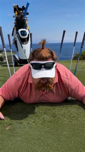 Duffy Fired His Caddie for a $900 Robot