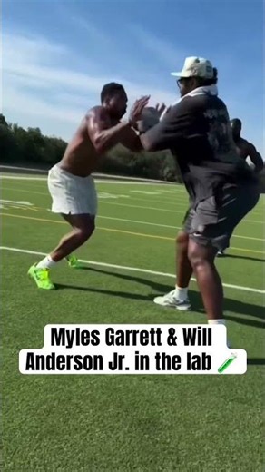 QBs beware of Myles Garrett & Will Anderson Jr. 😤