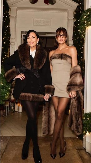 Kris Jenner & Khloe Kardashian Chić Slay @ The Bezos Holiday Party #krisjenner #khloekardashian