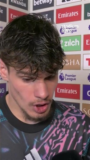 Milos Kerkez hopes Arne Slot is happy with his performance against Bukayo Saka today!