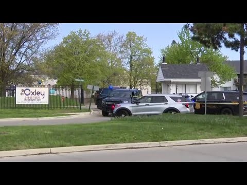 Woman stabbed in Southfield, suspect arrested