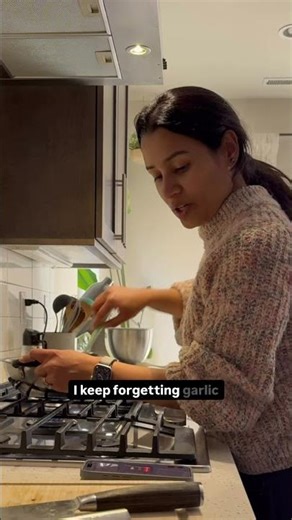 I Add Groceries to My List While I Cook — No Typing #productivity #iPhone #taskmanager #Angotasks