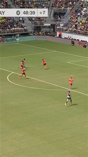 Good teamwork by the Spirit! 🤝 #nwsl #soccer #football #goal