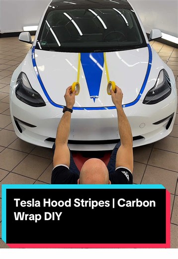 Tesla Hood Stripes | Carbon Wrap DIY Give your Tesla Model 3 a sharp, sporty look without paint and without risk. We show a simple but precise way to create hood stripes by layering white carbon fiber vinyl over a gloss blue base stripe, all cut safely using the Knifeless Tape technique. This is a fast, fully reversible DIY car modification you can do at home with basic tools. Genius or profanity? Would you run double-layer carbon stripes on your Tesla, or keep it stock? Let us know in the comme