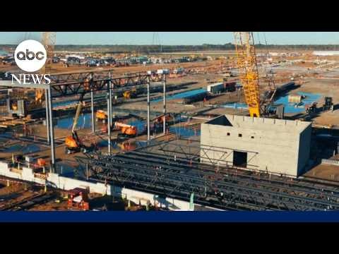 Meta expands plan for massive data center