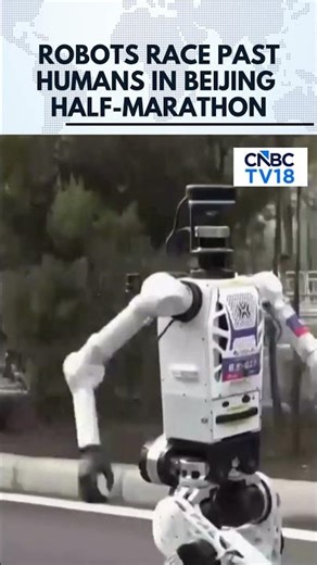 Watch | Humanoid Bots Race Humans In Beijing Marathon | N18G