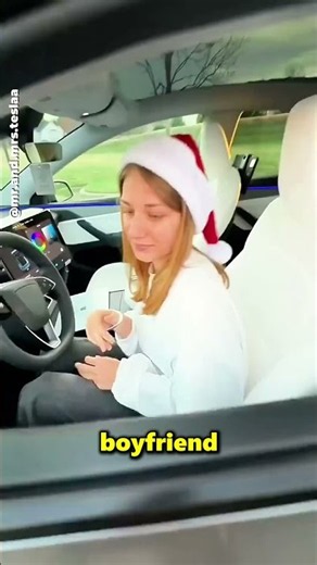 This Tesla Car Changes Color 😲