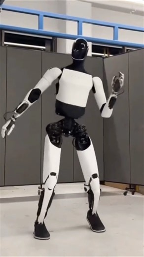 Tesla Optimus Bot Is Getting Way Too Real! 🤖 #shorts #tesla #bot #robotics #ai #viral