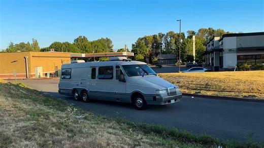 We rebuilt the RV all day… then the driveshaft exploded on the highway