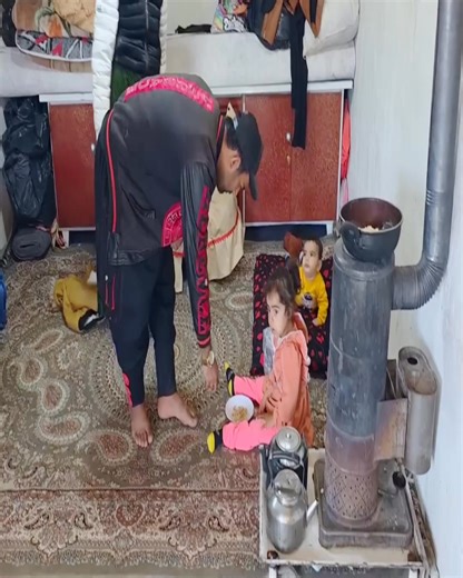 A bride’s request speaks of sorrow - a husband’s travel and the quiet pain it brings to the family.....Ep 02 #villagelife #nomadic #nomadiclifestyles #nomadiclife #village | Nomad Vibes Iran