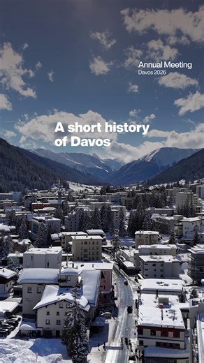 From the handshake that marked the end of apartheid to a reskilling revolution, here are some historical highlights from the World Economic Forum’s Annual Meeting in Europe’s highest town. The next World Economic Forum Annual Meeting takes place 19–23 January 2026 under the theme ‘A Spirit of Dialogue’, bringing together voices from across sectors and regions – from heads of state to young changemakers – to build trust and shape solutions to the world’s most pressing challenges. You can follow c