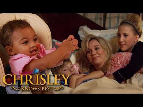 Chloe Chrisley's Over-The-Top First Birthday Party?! | Chrisley Knows Best