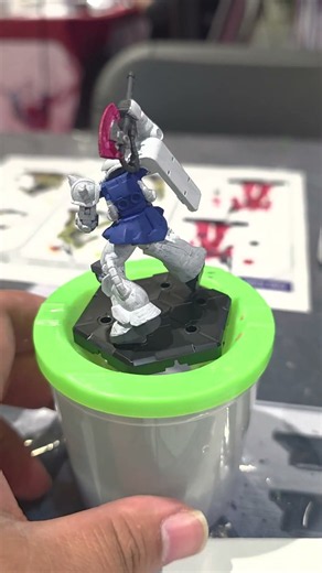 Painting some Zaku II at LVO! #fyp #gundam #LVO2026 #hobby #gundamassemble