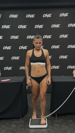 🇦🇷 Sheila Barrios passes hydration and makes weight ✅️ The Inner Circle 33 #onechampionship