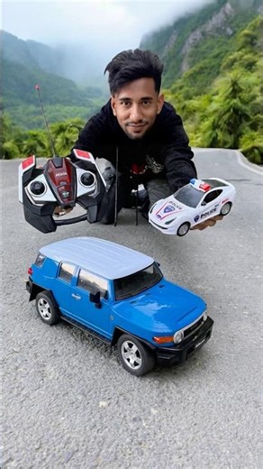 Police car VS Rc Toyota FJ Cruiser SUV 🔥