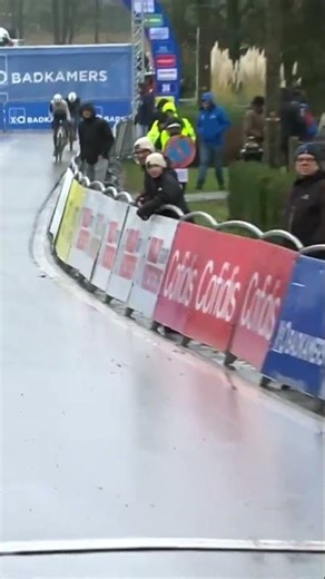 World Champ whipping 😮‍💨 Cross racing, Mathieu van der Poel style.