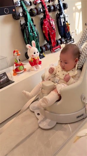 ▶️ Baby’s First Ride Powered by a Robot Vacuum