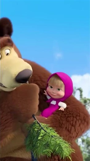 Master of Teleportation! 🧙🪄#MagicOfTeleportation #MashaAndTheBear #Shorts #cartoonforkids #animation