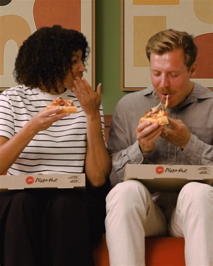 You can get stuffed with NEW Golden Stuffed Crust. Crispy, gooey, and seriously cheesy. | Pizza Hut